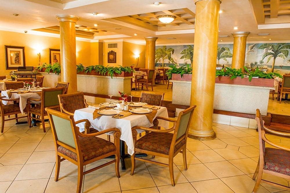 Hotel Quinta Real La Ceiba Exterior photo